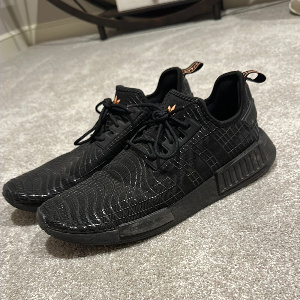 Men’s Adidas Sneakers